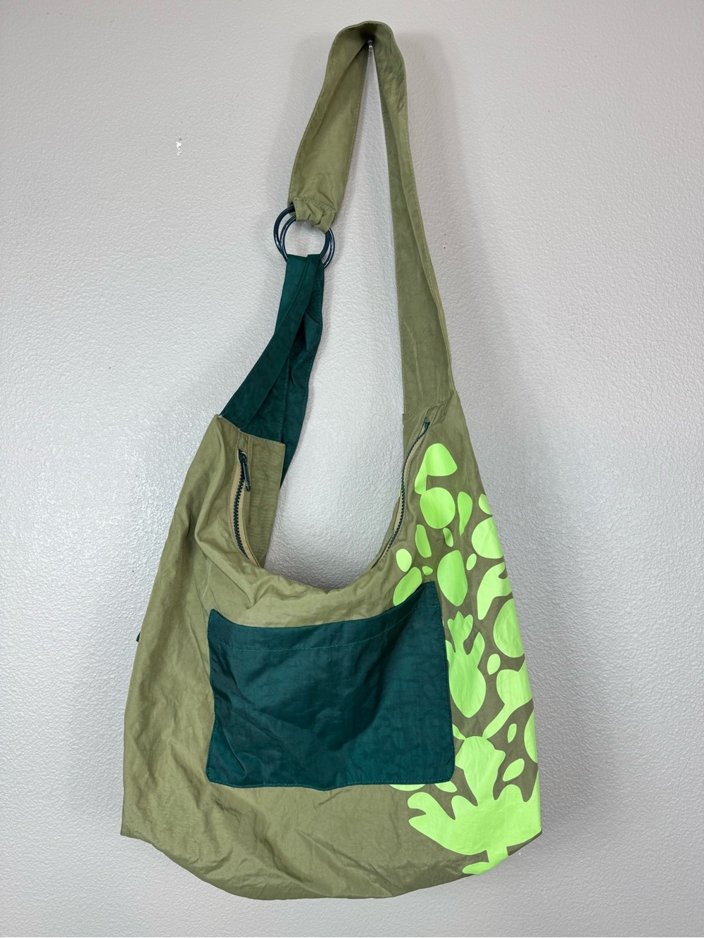Free People Movement x Thread Buti Large Carryall Bag Olive Green Floral EUC J